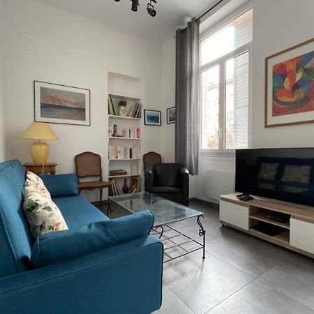 Charming Apartment In The Old Port Марсель Экстерьер фото