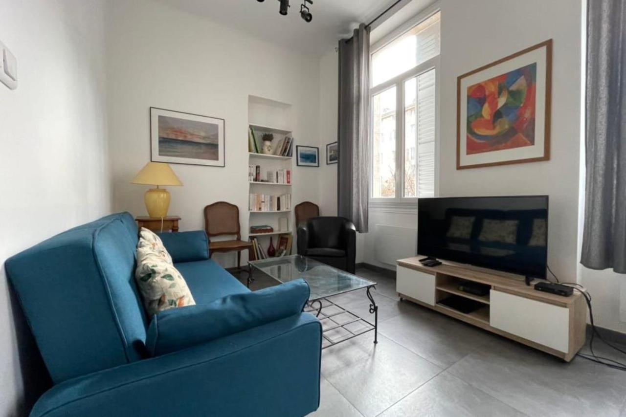 Charming Apartment In The Old Port Марсель Экстерьер фото