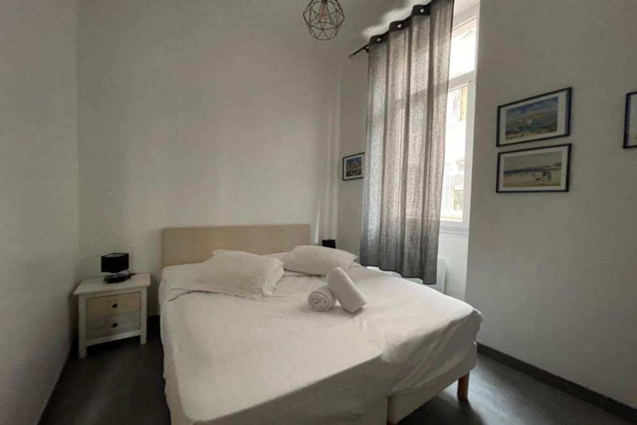 Charming Apartment In The Old Port Марсель Экстерьер фото